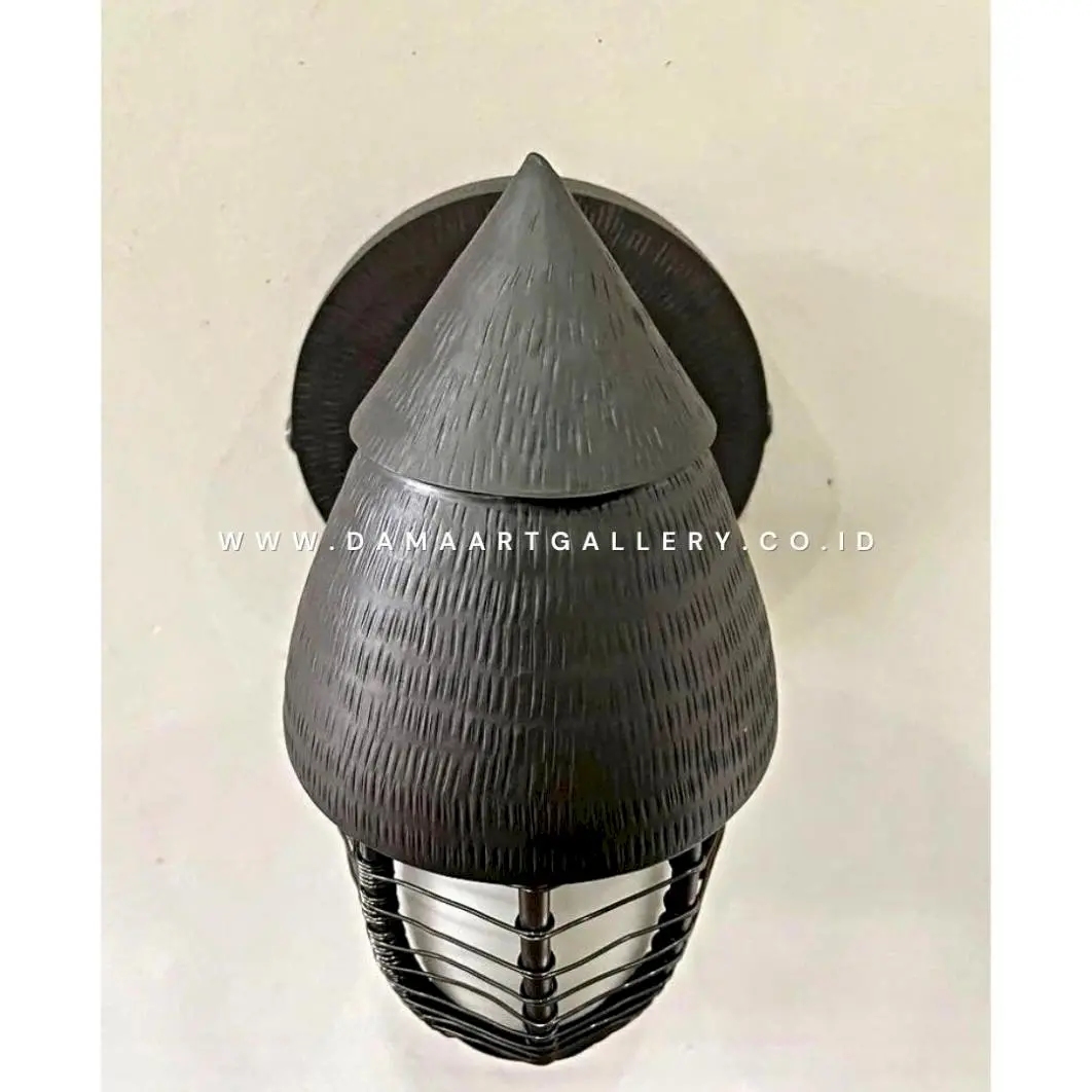 Lampu dinding tembaga klasik